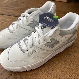 New Balance 550 Women’s shoes size 9, never used, still in box